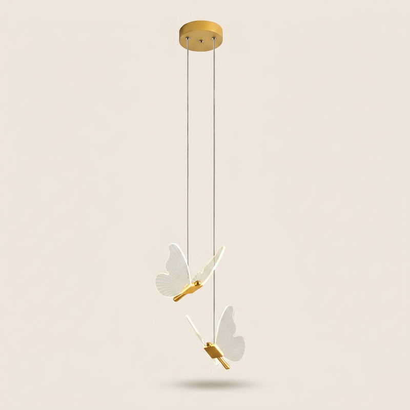 Plusieurs suspensions Suspension Papillon accrochées ensemble sur une platine