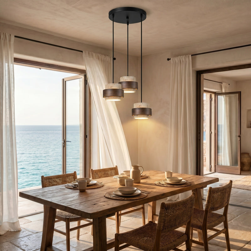 Suspension Strate, dans une villa avec vue sur la mer, allumée