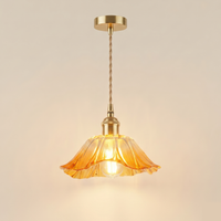 Suspension fleur en verre vintage