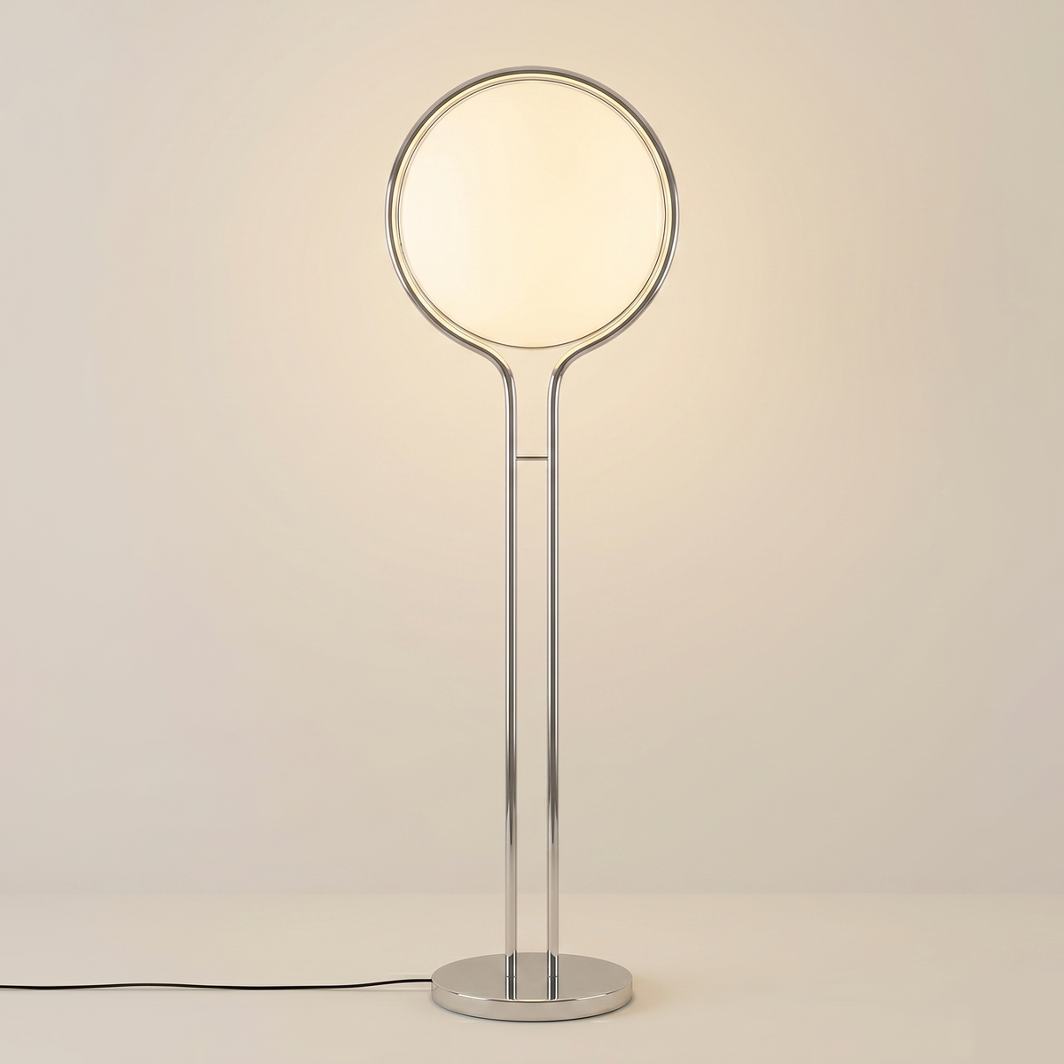 Lampadaire acrylique et métal nordique