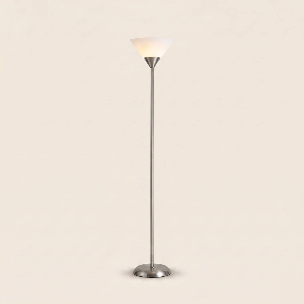Lampadaire métal minimaliste