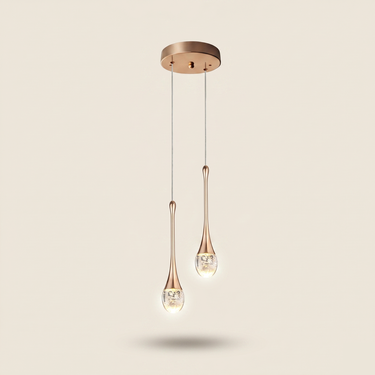 Suspension cristal soufflé et métal