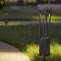 Luminaire extérieur LED IP65 jardin, vue trois quarts du luminaire éteint jeu de lumière naturel