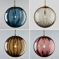 Suspension LED boule de verre nordique gris fumé, salon scandinave chaleureux