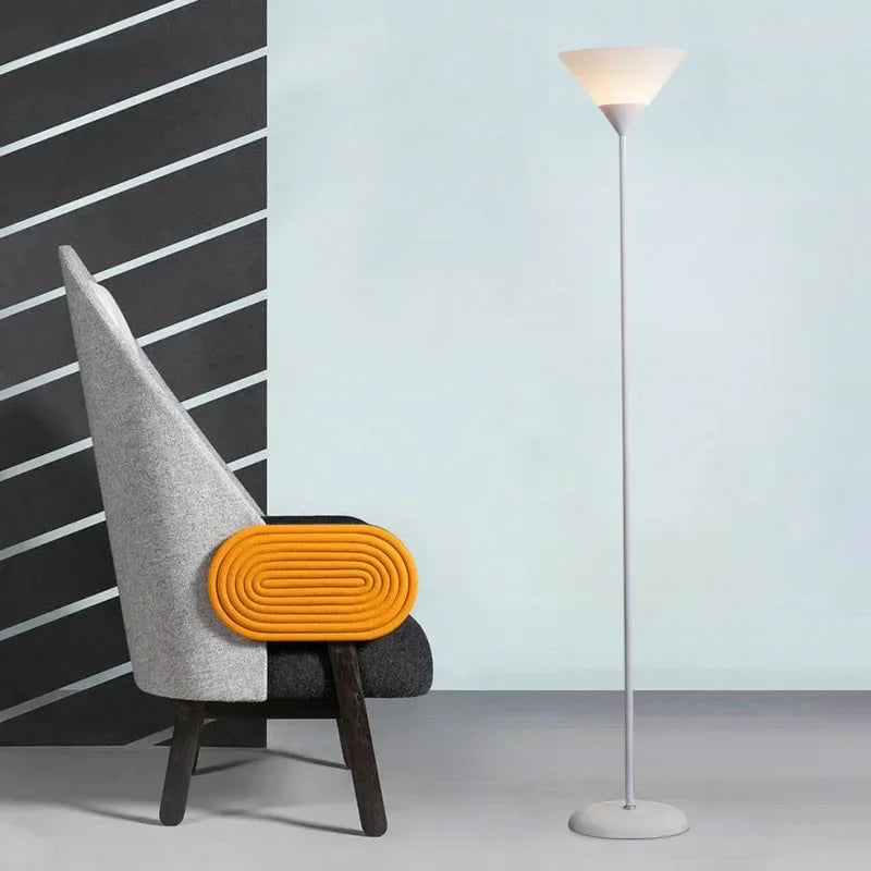 Lampadaire LED design 3 coloris salon E27, ambiance lecture coin canapé