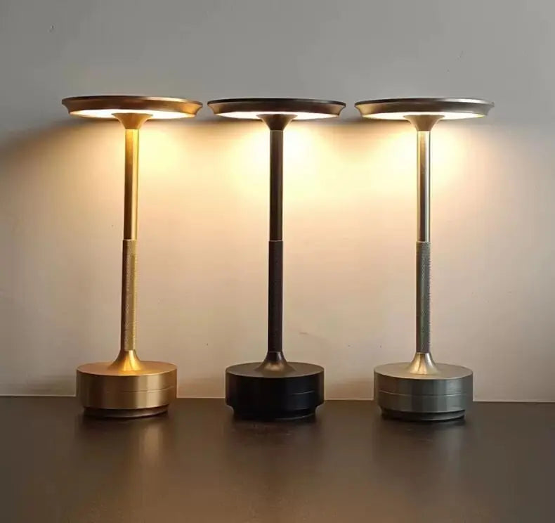 Recharge par câble USB Type-C de la lampe de chevet LED