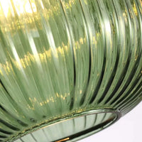 Vue trois quarts de la suspension verre vert modèle A
