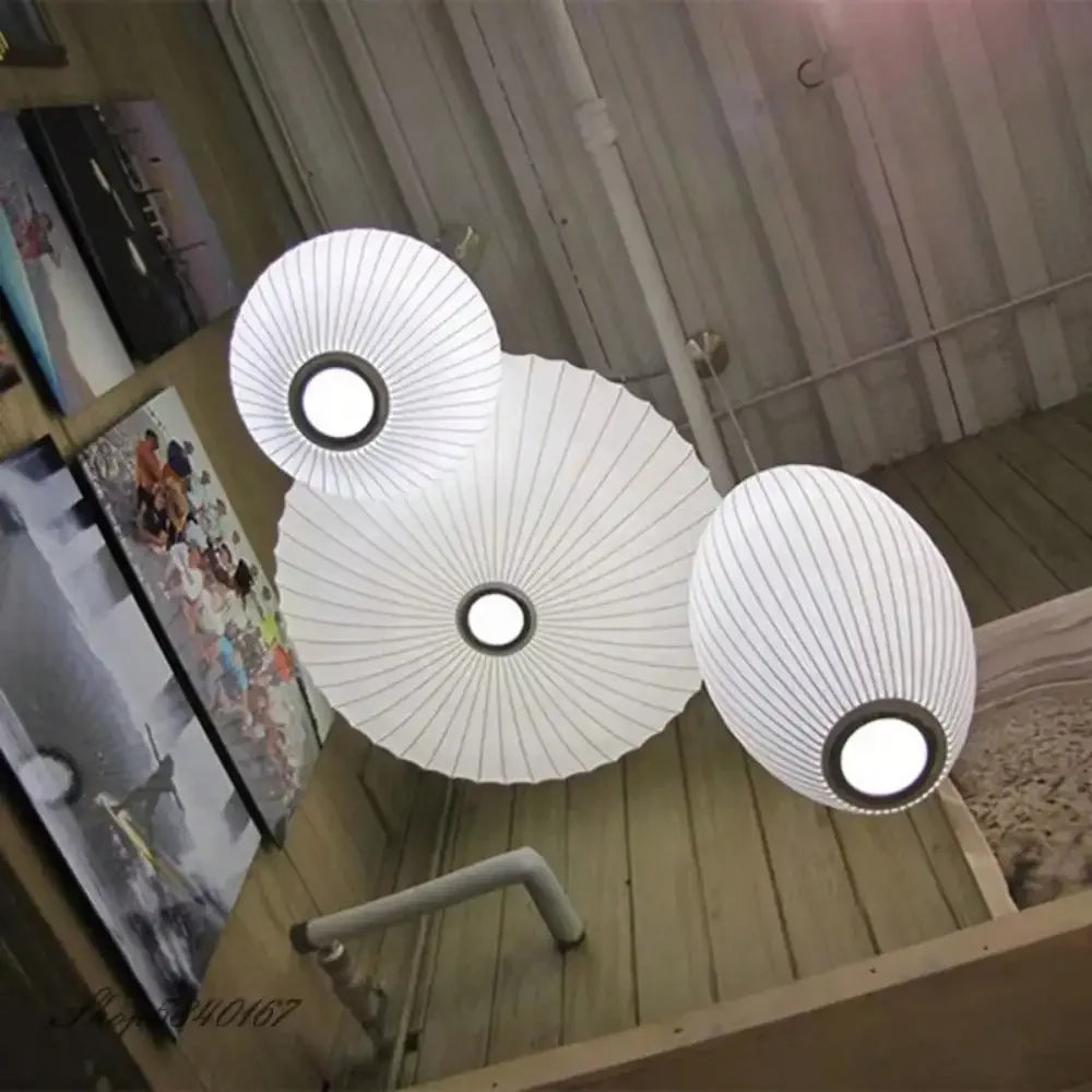 Suspension soie italienne E27 30-50 cm salon, détail du diffuseur lumineux