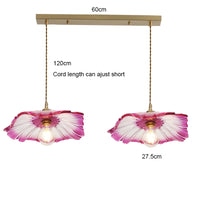 Suspension fleur vintage verre coloré E27, détail de la finition et du matériau ambiance chaleureuse