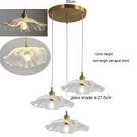 Suspension fleur vintage verre coloré E27, vue d'ensemble du luminaire allumé