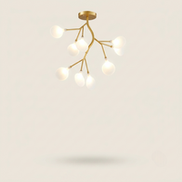 Lustre Lucioles Doré modèle A 9 branches sur fond beige
