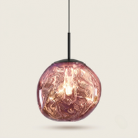 Suspension Mercure verre mercurisé Violet sur fond beige